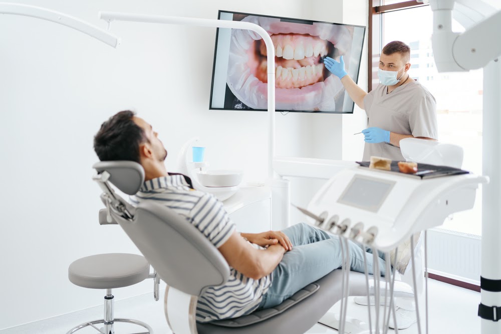 Oral Sin lança site para contratação de dentistas